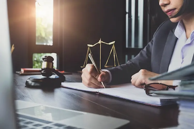 Appalleta lawyer working
